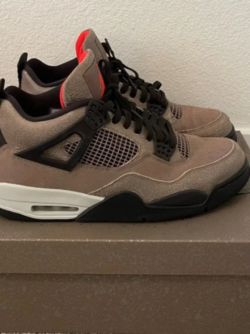 Nike Air Jordan 4 Retro Mid Taupe Haze